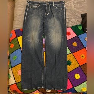 True Religions Mens Jeans - sz 42 PERFECT CONDITION!